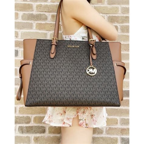 michael kors gilly tote|michael kors gilly bag.